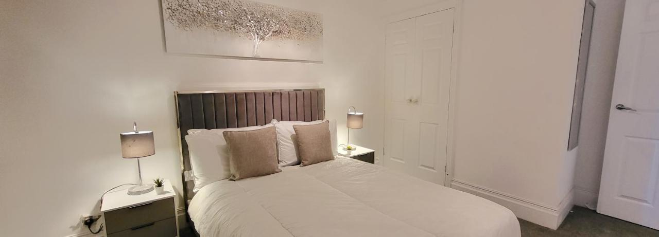 Stunning 2 Bedroom Apartment In Canary Wharf - Morland Apartments London Exterior photo